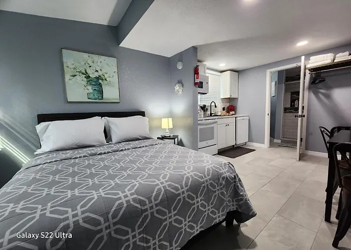 Private Getaway Studio !