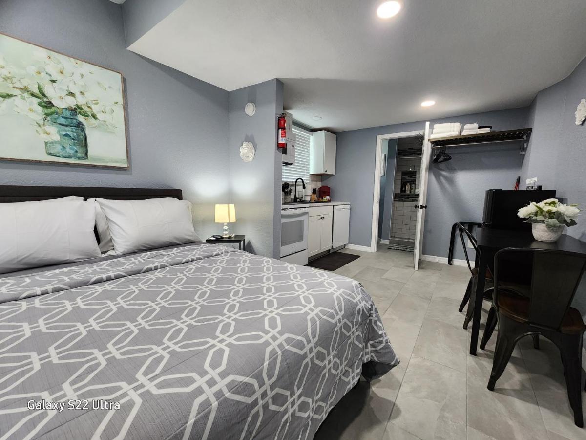 Private Getaway ! Apartment Lakeland