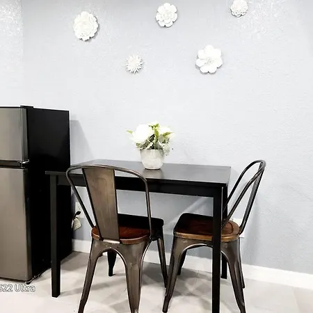 Private Getaway Studio ! Lakeland Exterior foto